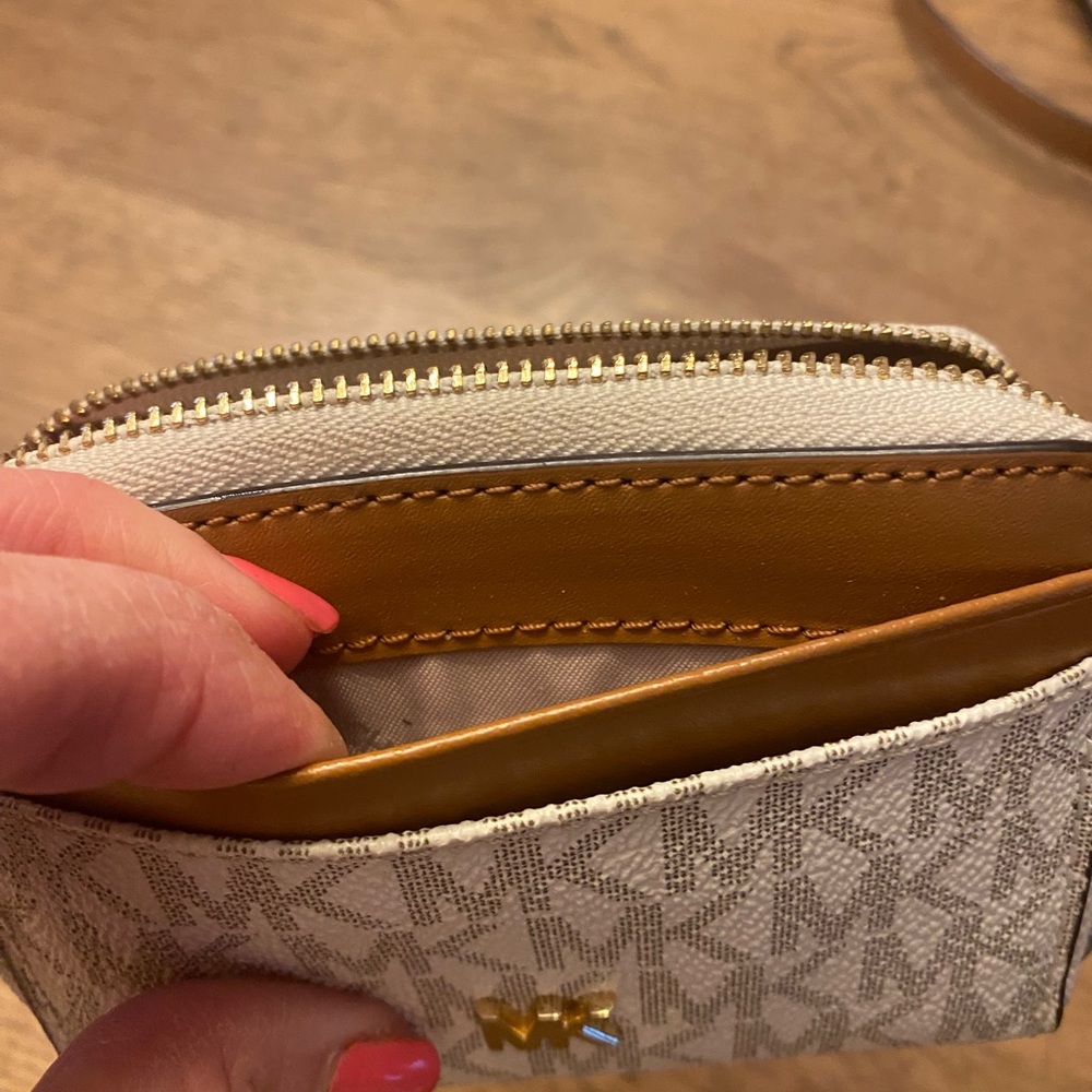 Michael Kors Brown and Cream Crossbody Bag Set - Picture 8 of 9